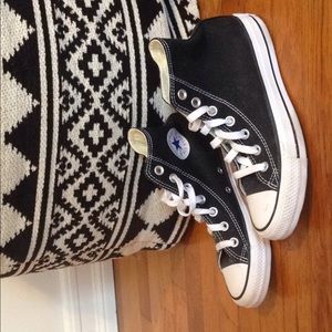 black chuck taylor all star high top converse